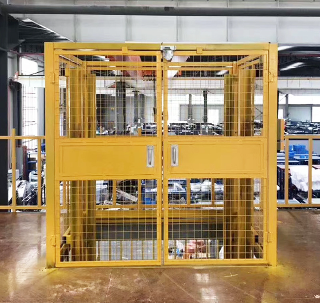 西宁智能导轨式升降机亮相